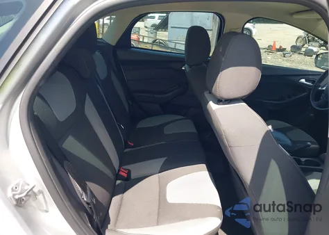 2014 Ford Focus Se from USA, damaged, VIN 1FADP3K28EL320482